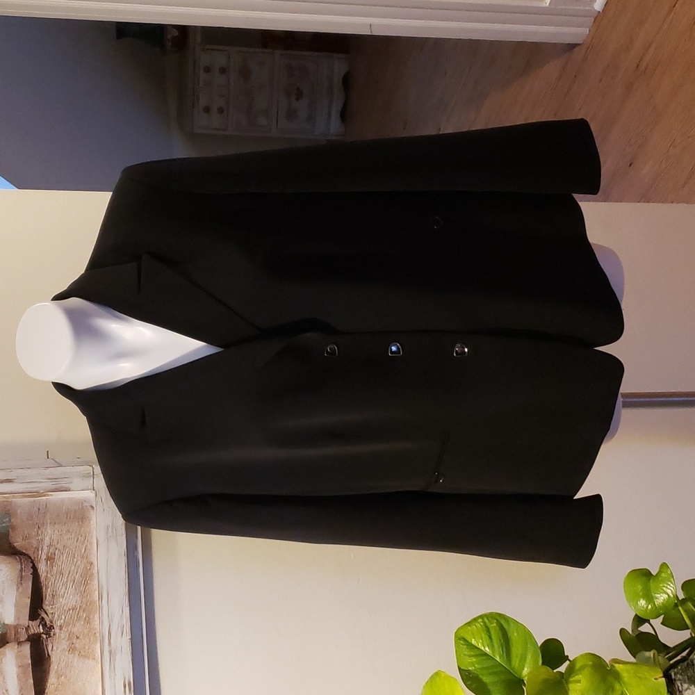 Classic Black Women's Blazer